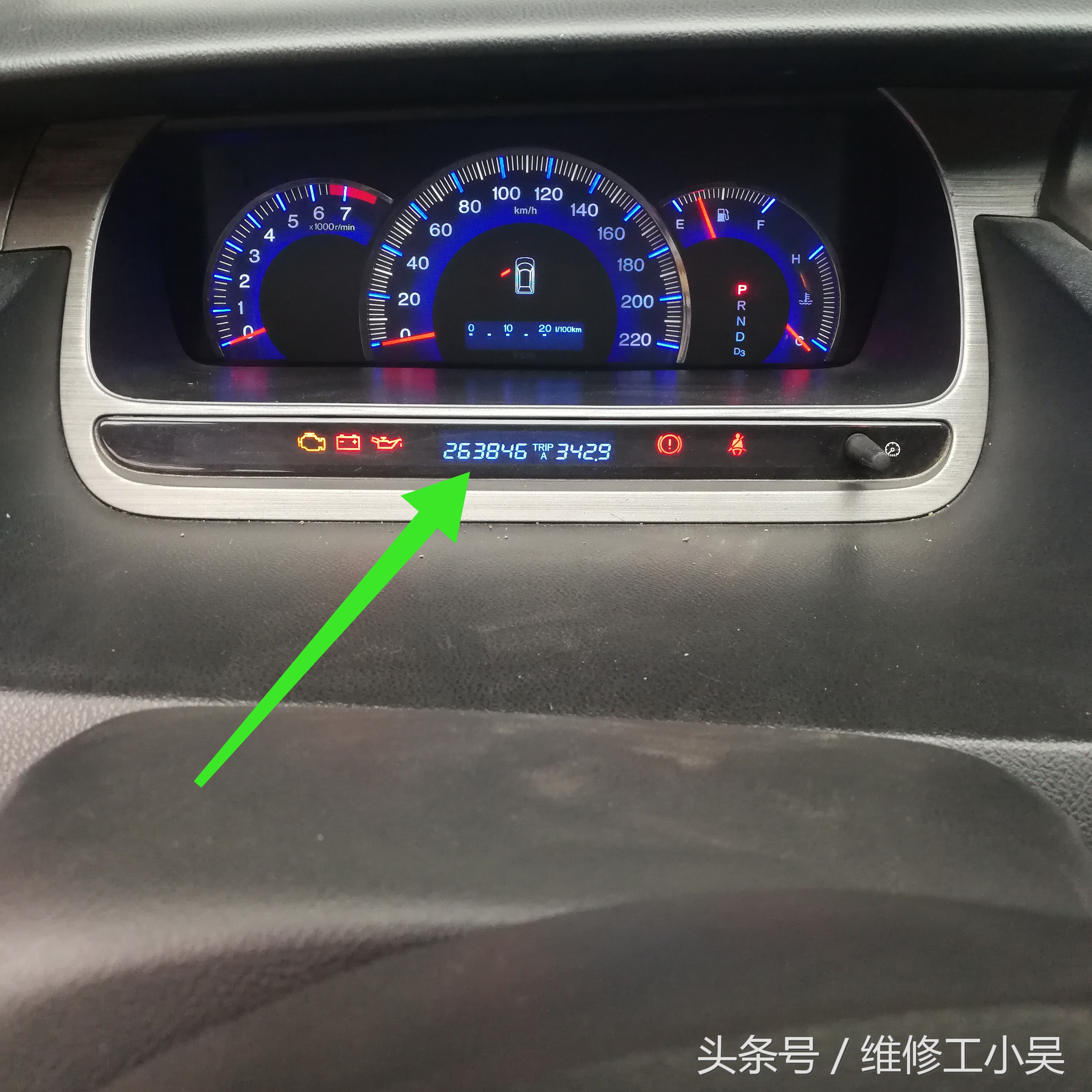 26万公里的老车需要修理哪些东西,老车机油渗漏有必要换缸头垫片