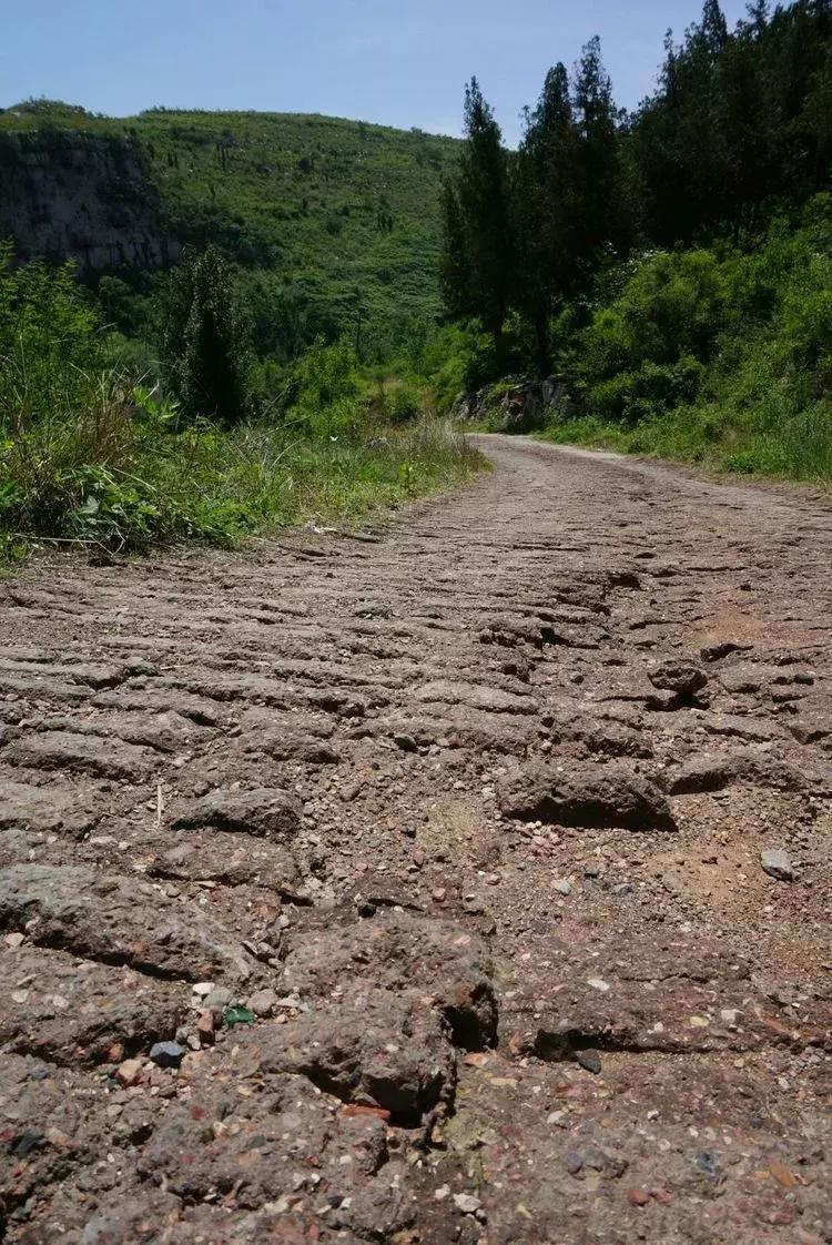 淄博淄川天晴湾户外唱歌,淄川龙泉天晴湾风景区