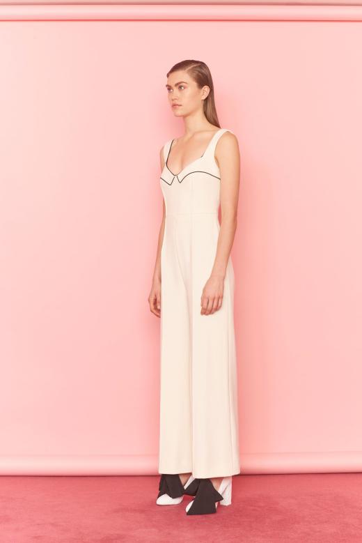 不显臃肿又很百搭的阔腿裤,宽容休闲阔腿裤