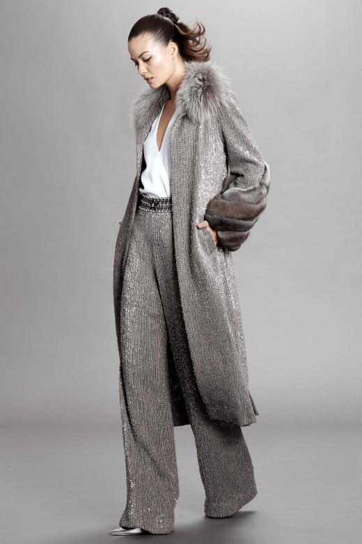 不显臃肿又很百搭的阔腿裤,宽容休闲阔腿裤