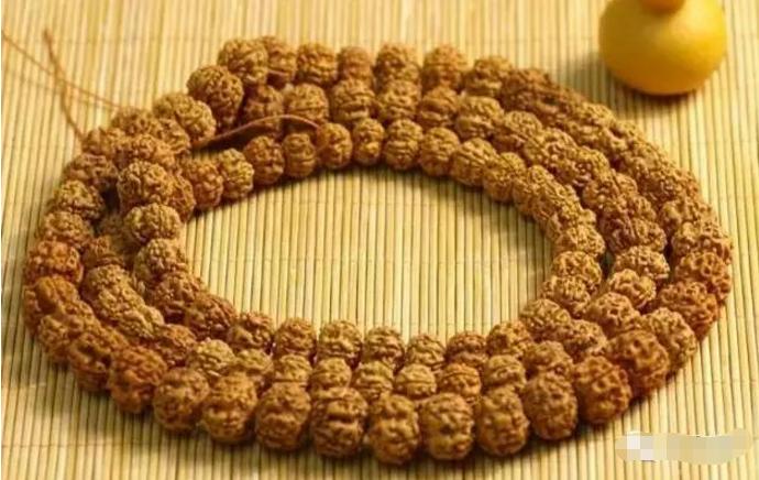 我的金刚菩提盘的不一样怎么办,我的金刚为啥盘的里面都是灰