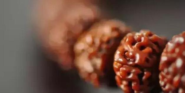 我的金刚菩提盘的不一样怎么办,我的金刚为啥盘的里面都是灰