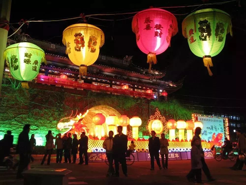 镇海附近纳凉好去处,镇海区附近景点哪里好玩