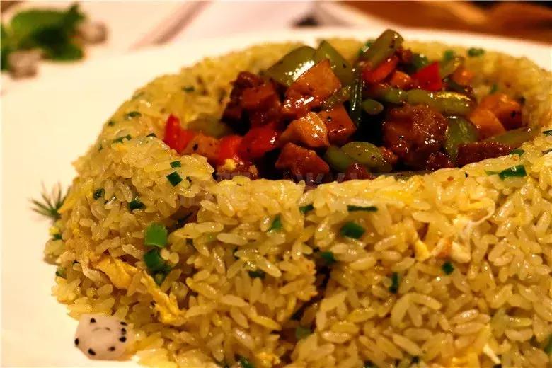 洛阳这些气质爆棚的甜蜜据点,每家都是一颗捂不住的春心!