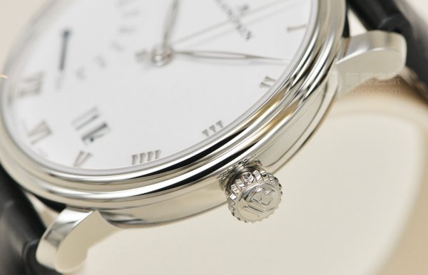 宝珀五十噚5015钛和精钢区别,宝珀6654精钢和玫瑰金哪个好