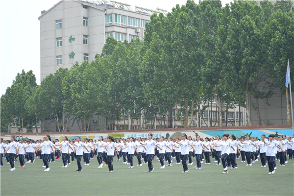 技能活动月‖历城职专电商专业企业、家长进校园