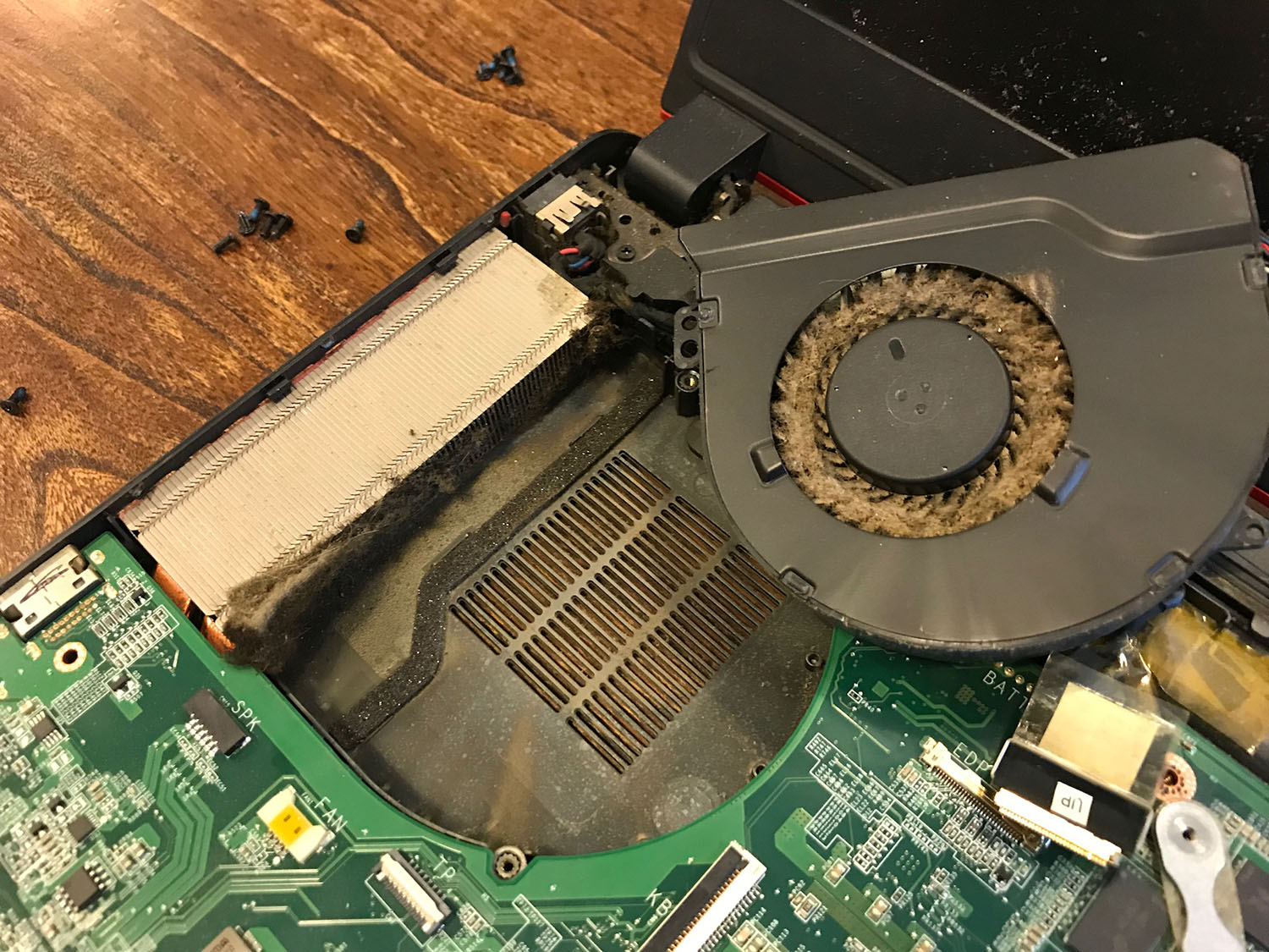 戴尔游匣14-7447升级,戴尔游匣14-7447清灰换硅脂