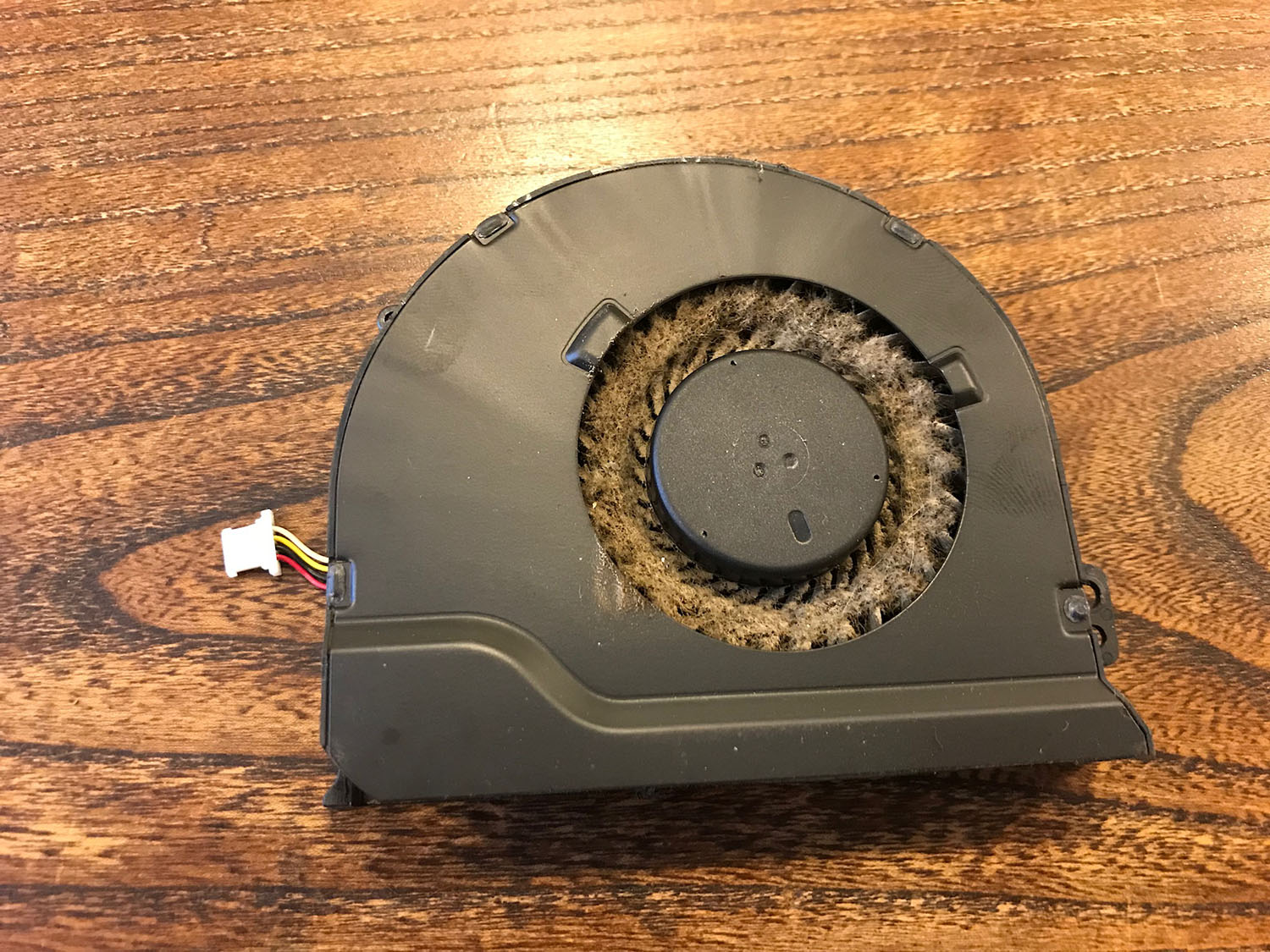 戴尔游匣14-7447升级,戴尔游匣14-7447清灰换硅脂