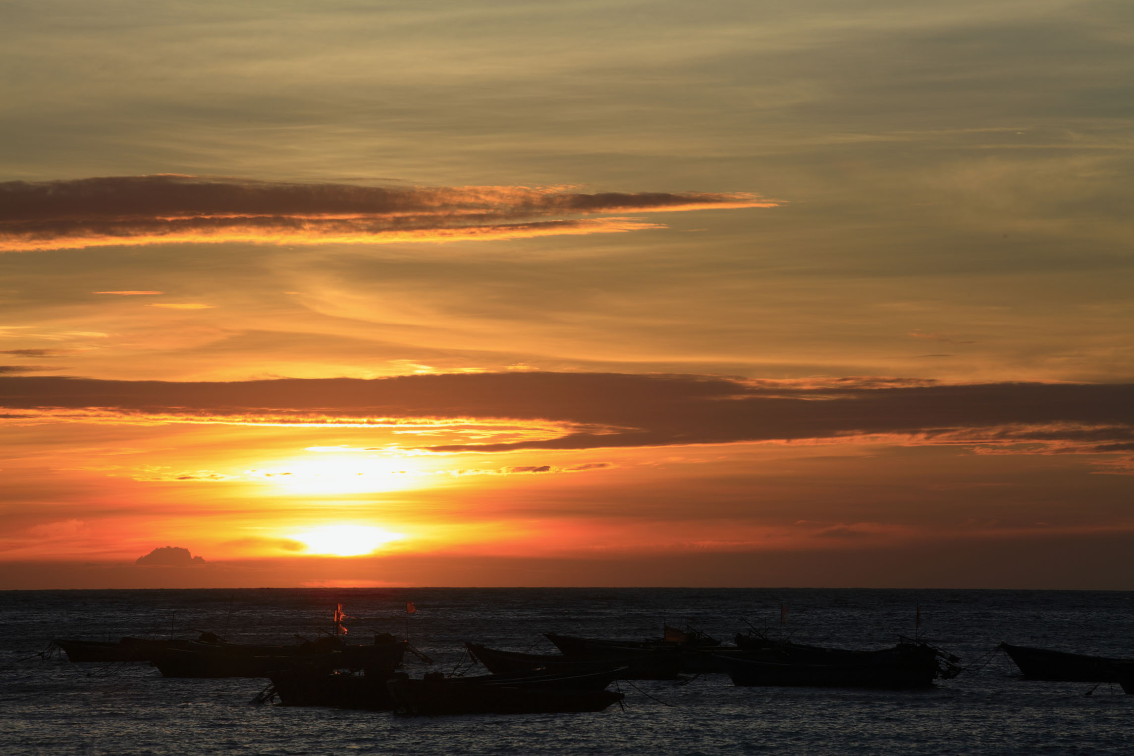 住在大海边是一种什么样的体验,住在海边的真实感受