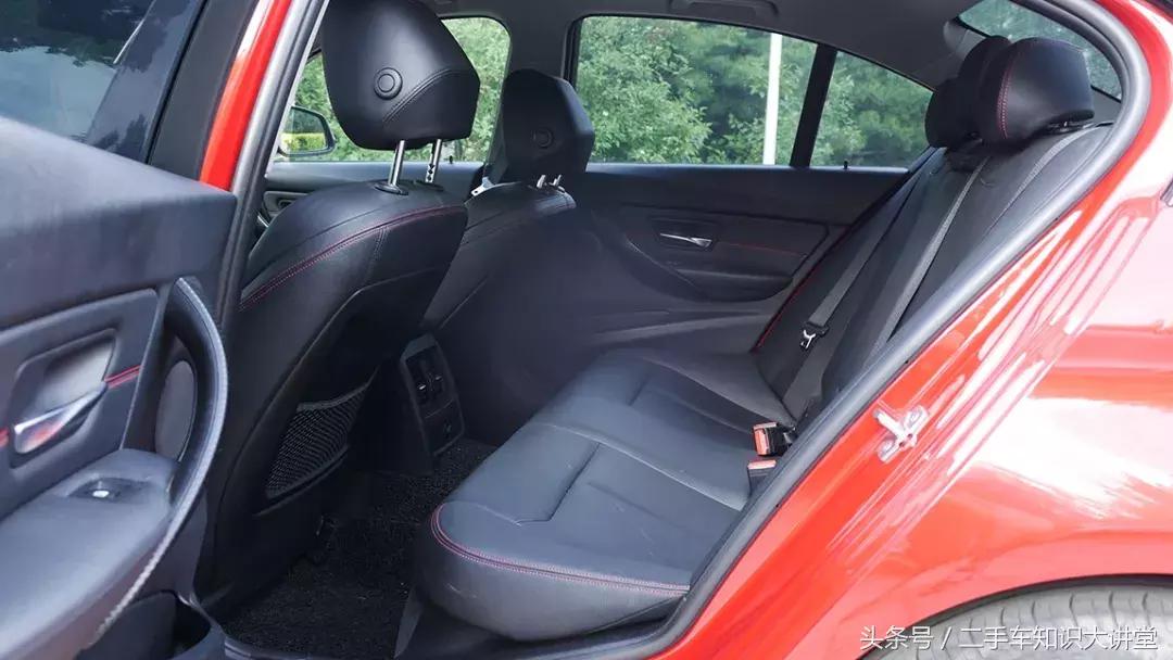 宝马118i拖拉机一样的声音,宝马直列4缸发动机声音