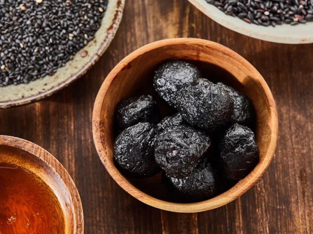 压力大掉头发吃点啥水果,压力大脱发吃b2有用吗