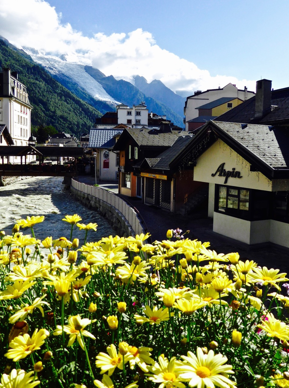 阿尔卑斯山十大旅游攻略,欧洲旅游天堂