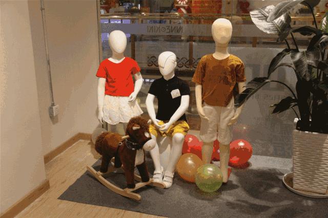 灭霸一响指杀了几个英雄,灭霸一个响指带走了谁一家