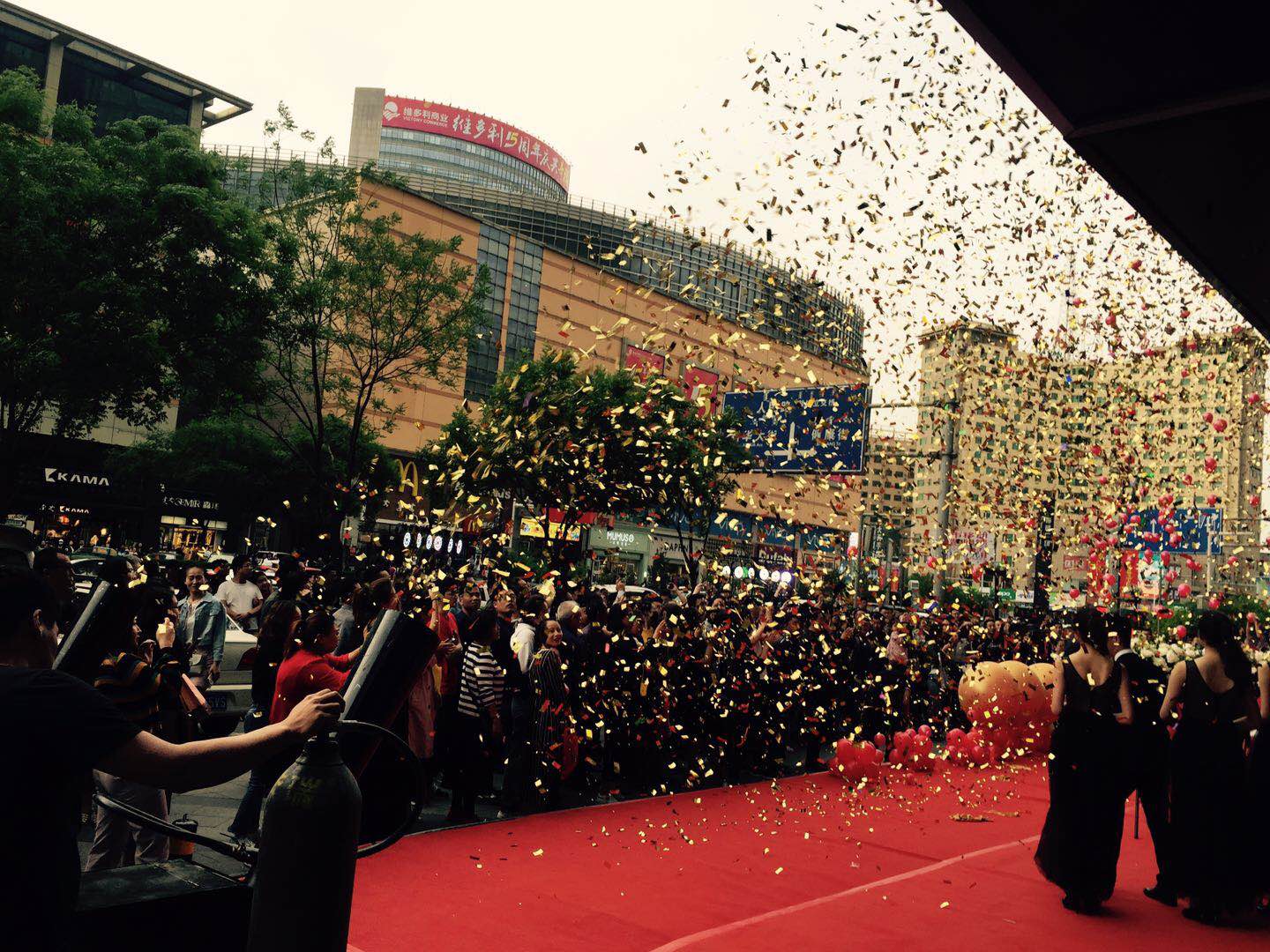 中国首家gdfs体验店,GDFS免税体验旗舰店