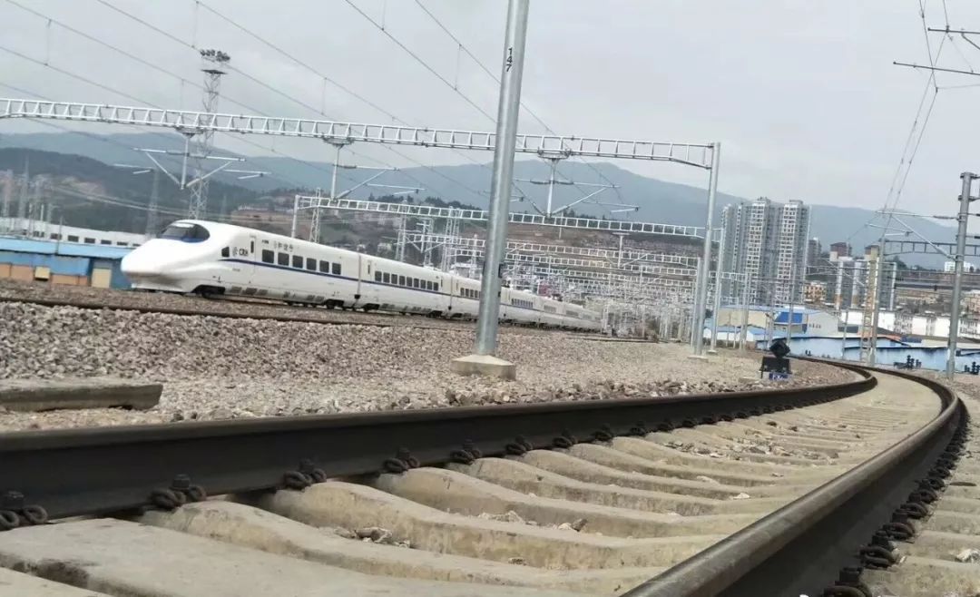 云南昆明大理6天5晚,从大理出发昆明7点31分