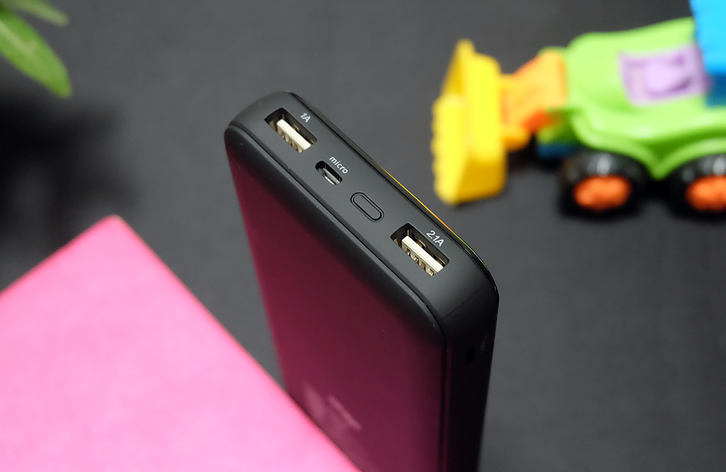 自从有了它，我的智能生活从此无忧-爱国者移动电源E20000+体验