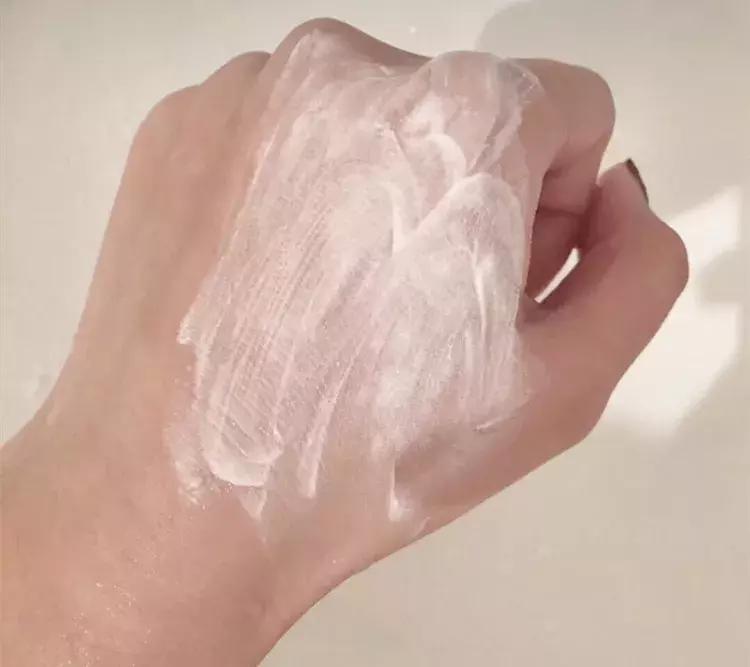 再贵的护肤品不做清洁,再贵的护肤品都没有办法去皱