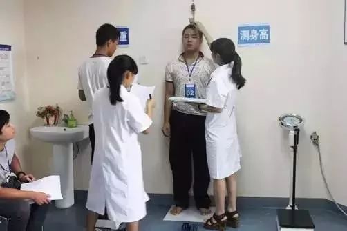 想改变自己,就来参军吧!