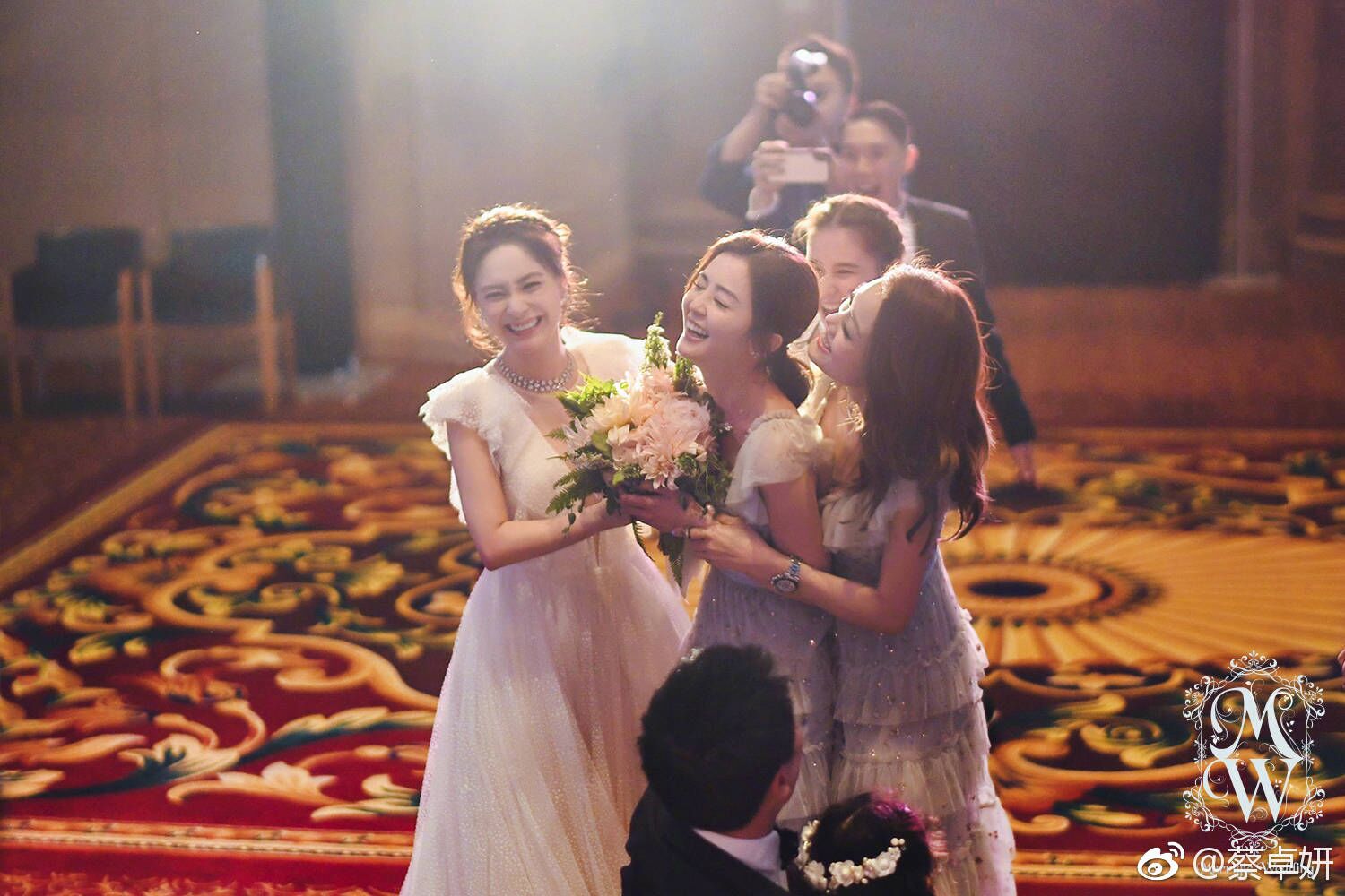 阿娇婚姻的征兆,阿娇大婚现场哭成泪人新郎