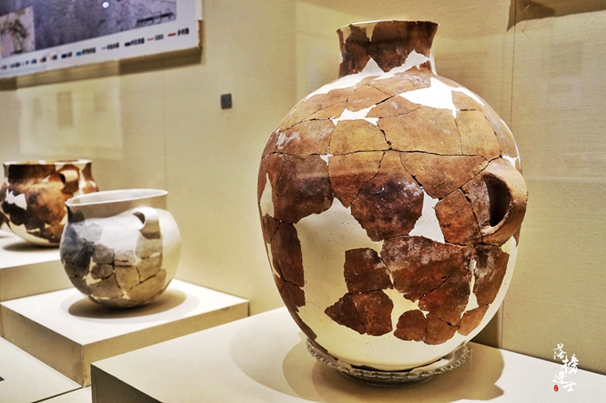 哈密市博物馆里的干尸长什么样,哈密博物馆的历史背景