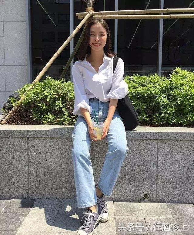 韩国女生牛仔裤穿搭,韩国紧身低腰牛仔裤的搭配