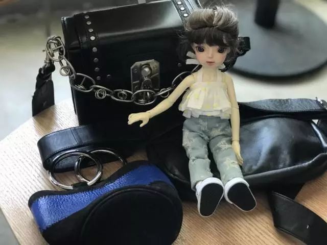 想和昕小薇一样成为专业时尚编辑么？昕小薇“三部曲”时尚编辑入门课来啦！