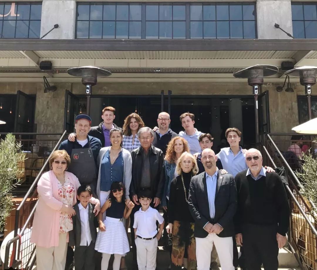 他用40道妈妈的私房菜,征服全球亿万富豪!