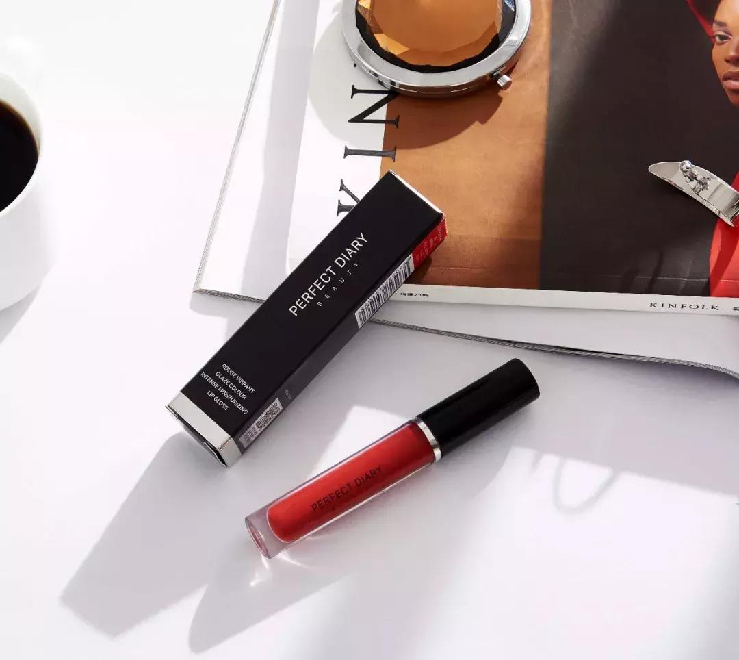 整形好看的唇,化妆唇部整形