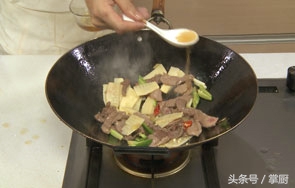 冬笋炒牛肉的做法大全,牛肉怎么炒好吃又嫩牛肉炒冬笋