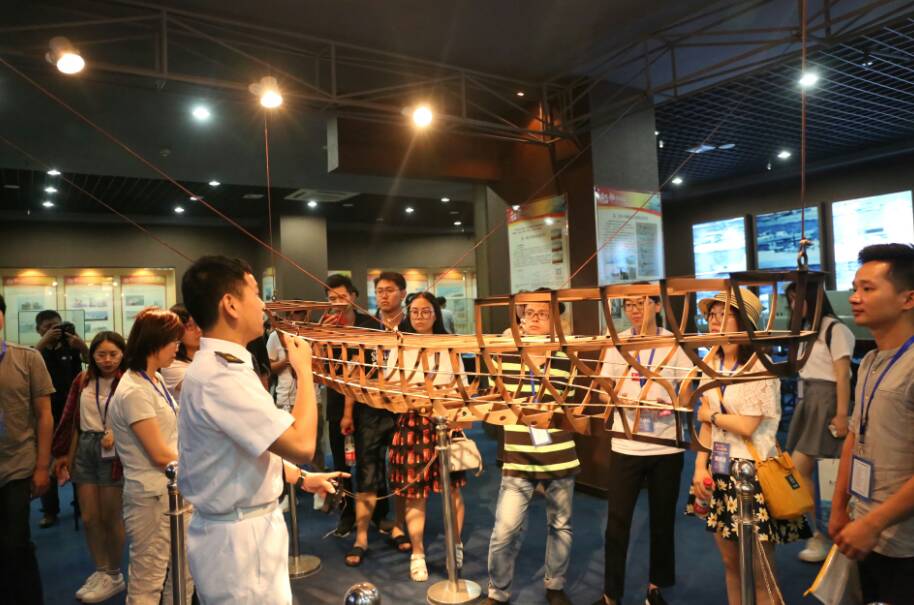 武汉船舶职业学院专本联合办学,武汉船舶职业技术学院硬件实力