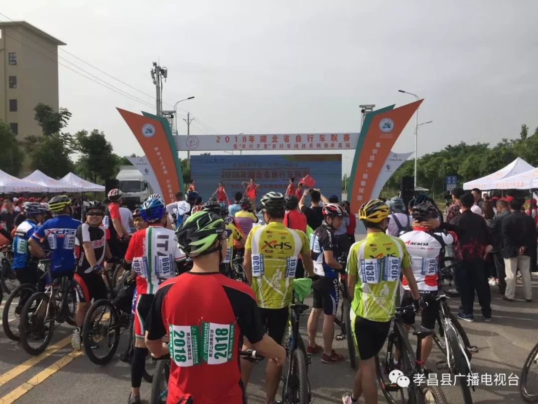 瀛熷畻鏁呴噷瀛濇槍,瀛濇槍姊﹂噷鑺卞洯