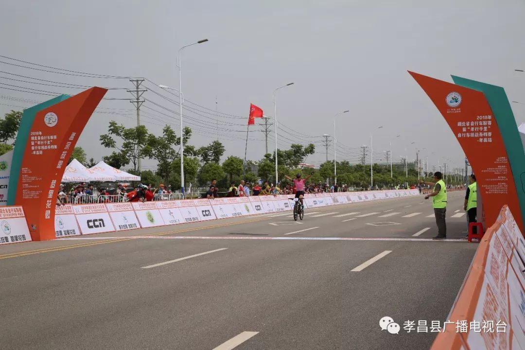 瀛熷畻鏁呴噷瀛濇槍,瀛濇槍姊﹂噷鑺卞洯