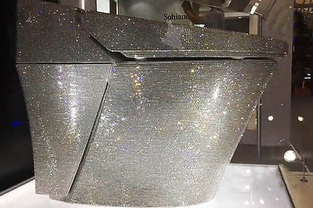 哪个国家的施华洛世奇便宜,你买东西买贵了吗