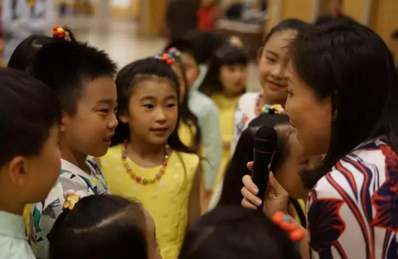 萌娃的歌声总能触动人的心灵,萌娃欢快歌曲