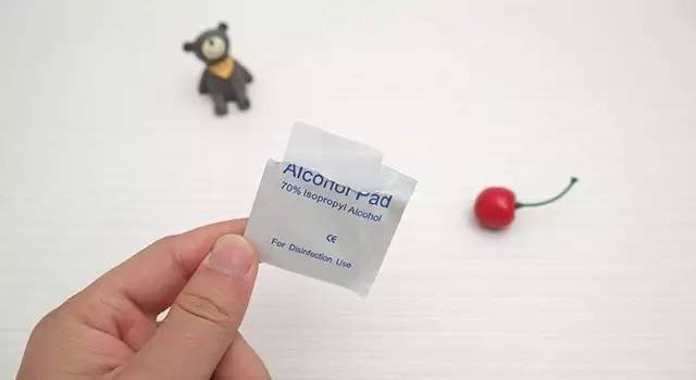 一分钟快速清洁鞋,3秒教会你怎样洗鞋