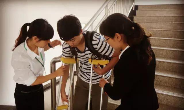 所有的相遇都是久别重逢说说,朋友圈久别重逢简短句子