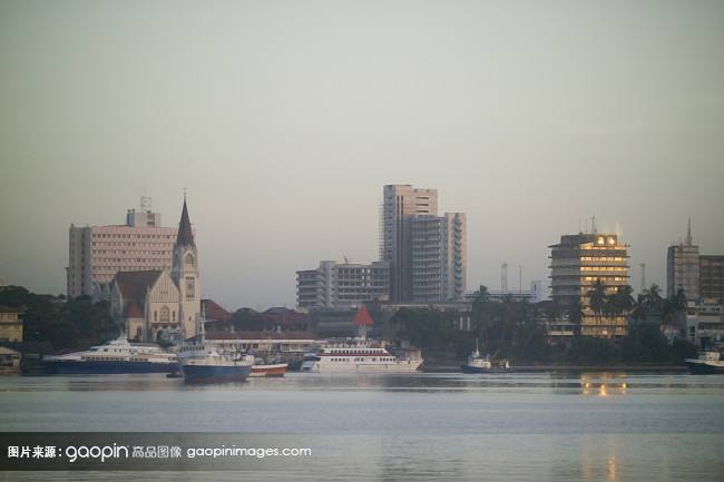 北京奥运会火炬传递途经的唯一非洲城市，这个平安之港有什么魅力