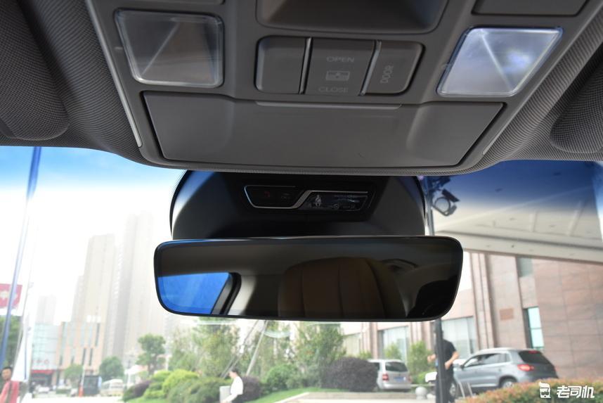 吉利博瑞ge2019款新能源混插版,大美中国车2020款博瑞ge焕新而来