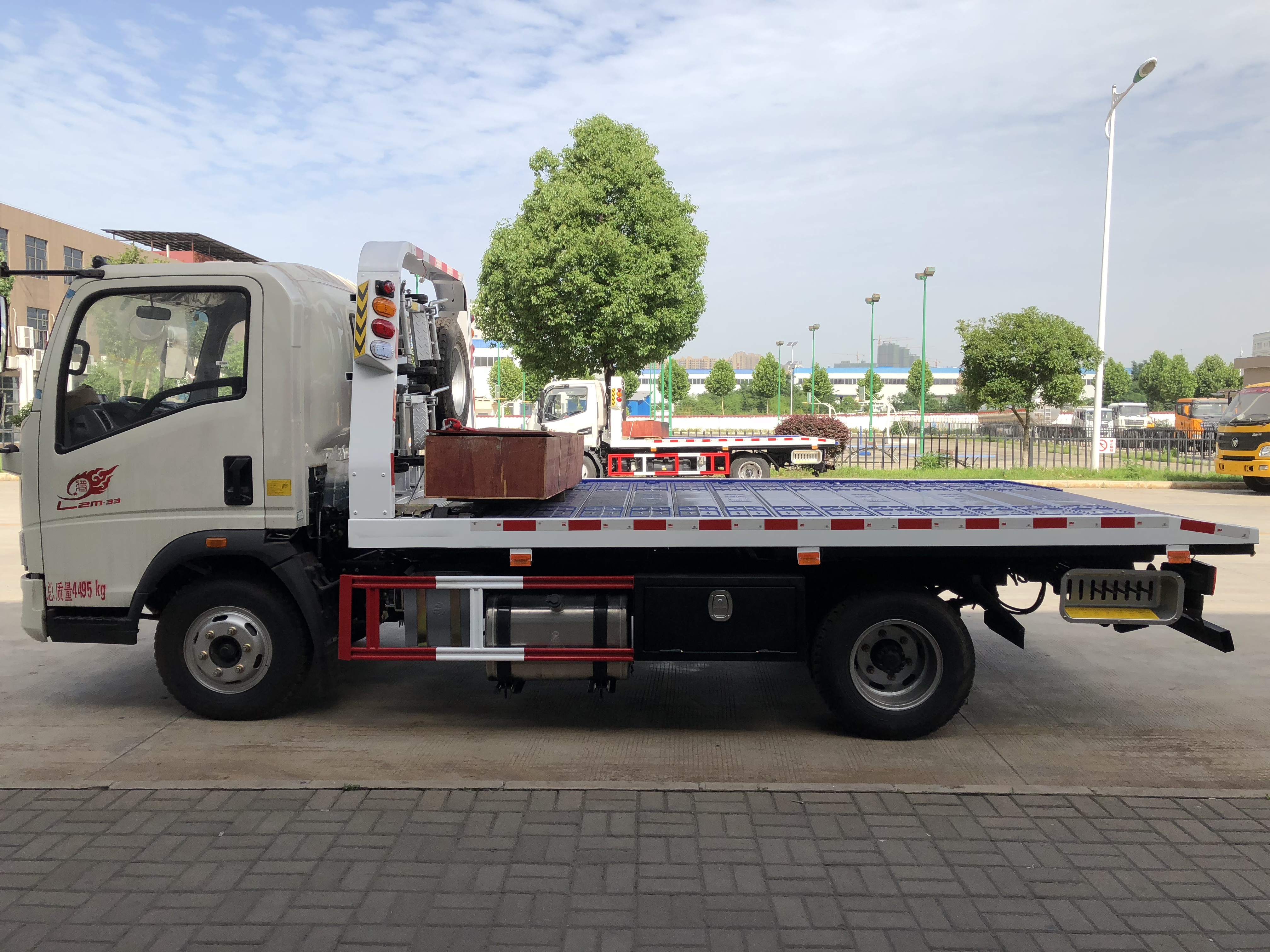 小型清障车多少一辆,蓝牌清障车新车价格一般多少