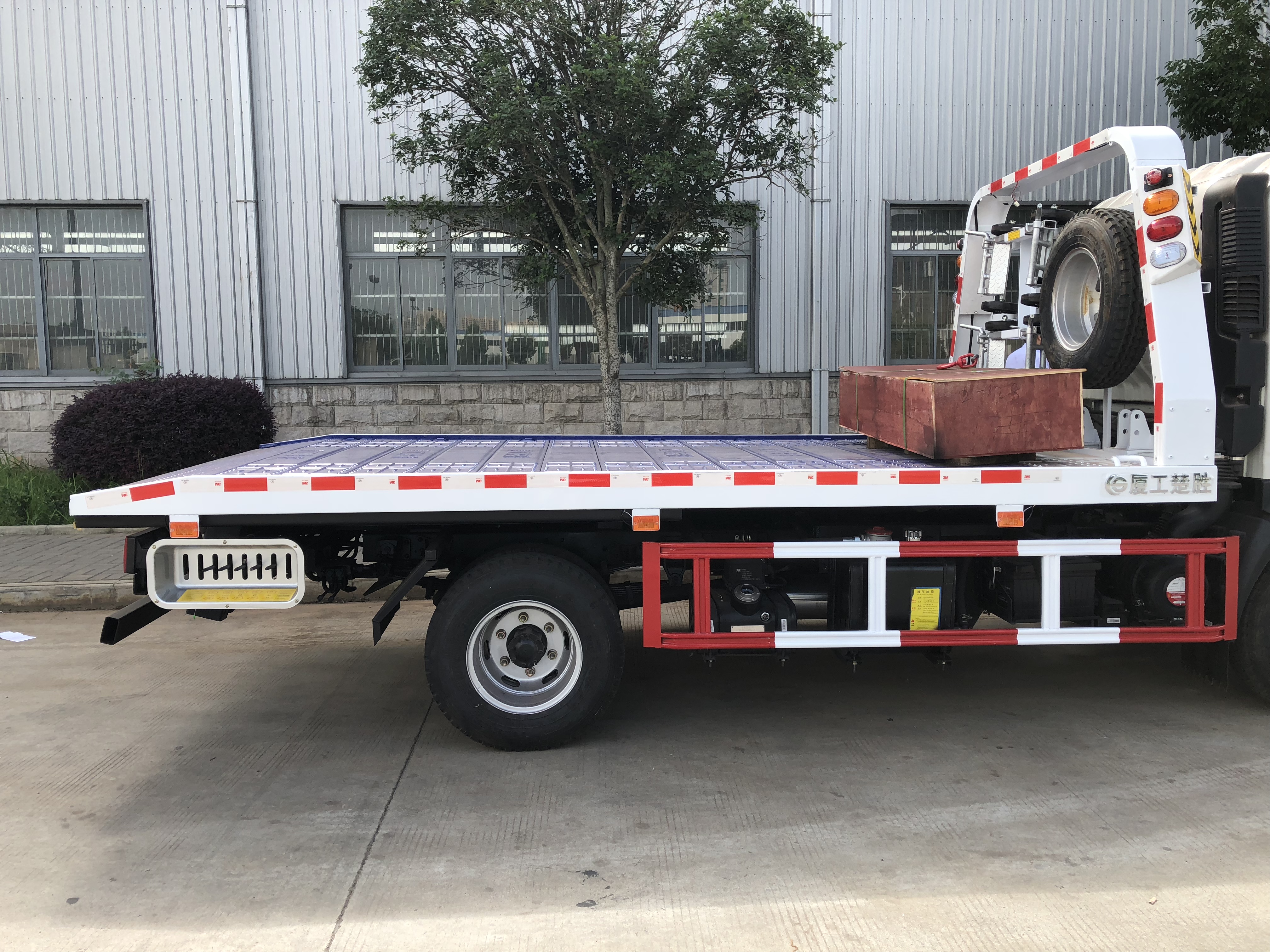 小型清障车多少一辆,蓝牌清障车新车价格一般多少