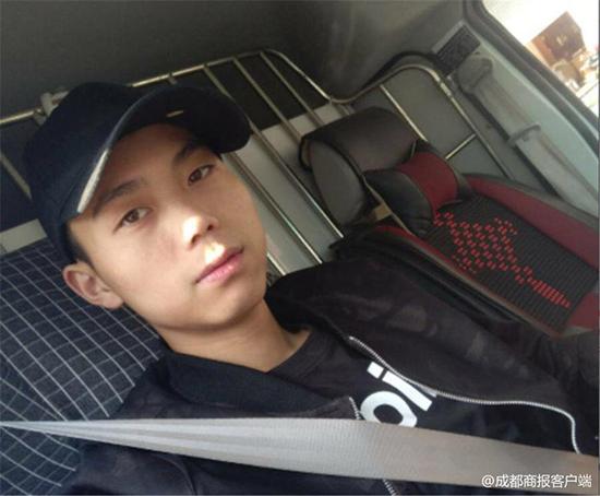 小伙子喝下百草枯家人放弃治疗,29岁小伙喝百草枯亲人放弃治疗