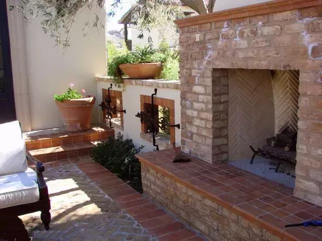 庭院铺地石材料大全,济南庭院铺地红砂岩石材