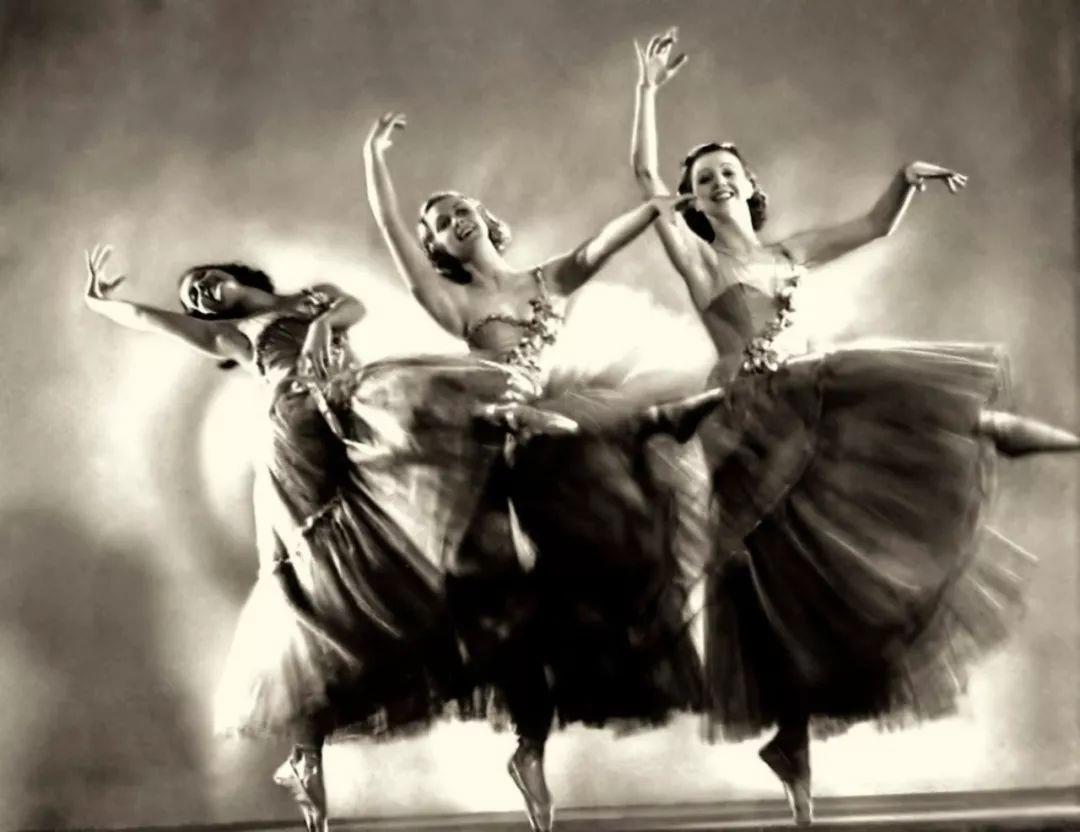 101个女团强势霸屏,101美女