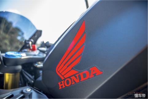 本田cbr250rr车主,本田cbr250赛车视频