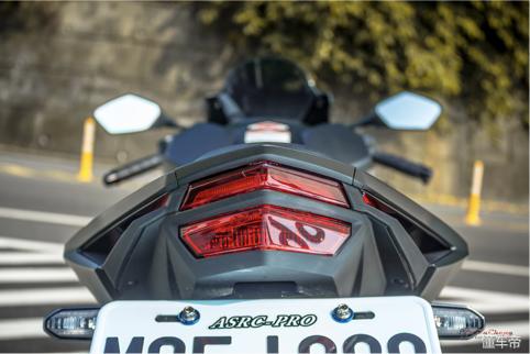 本田cbr250rr车主,本田cbr250赛车视频