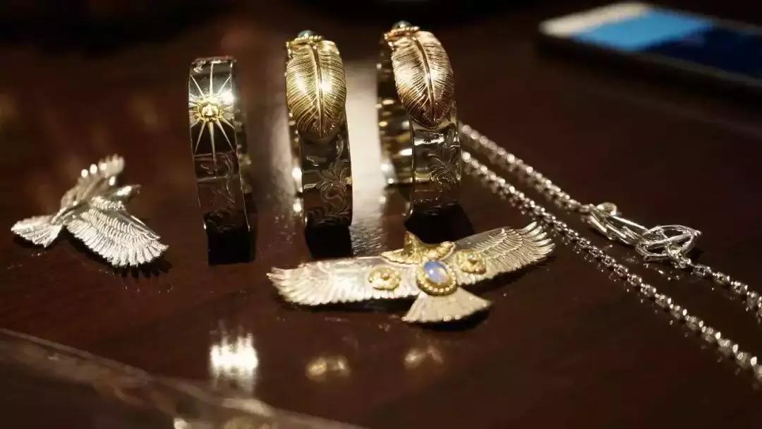 閰嶉グ澶т浆,閾堕グ閰嶉グ澶т浆