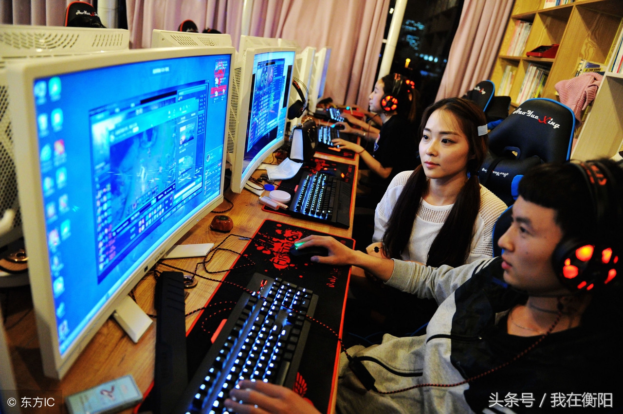 创业成功故事年入50万,创业故事一个不足五十平方的店面