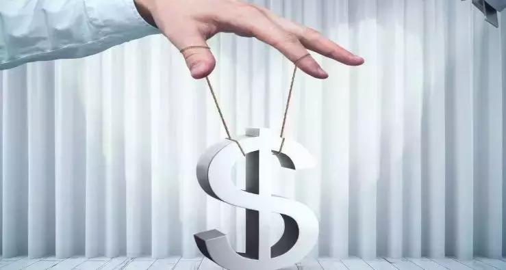 张刚：名主持操纵股票罚款过亿？让股民索赔更重要！