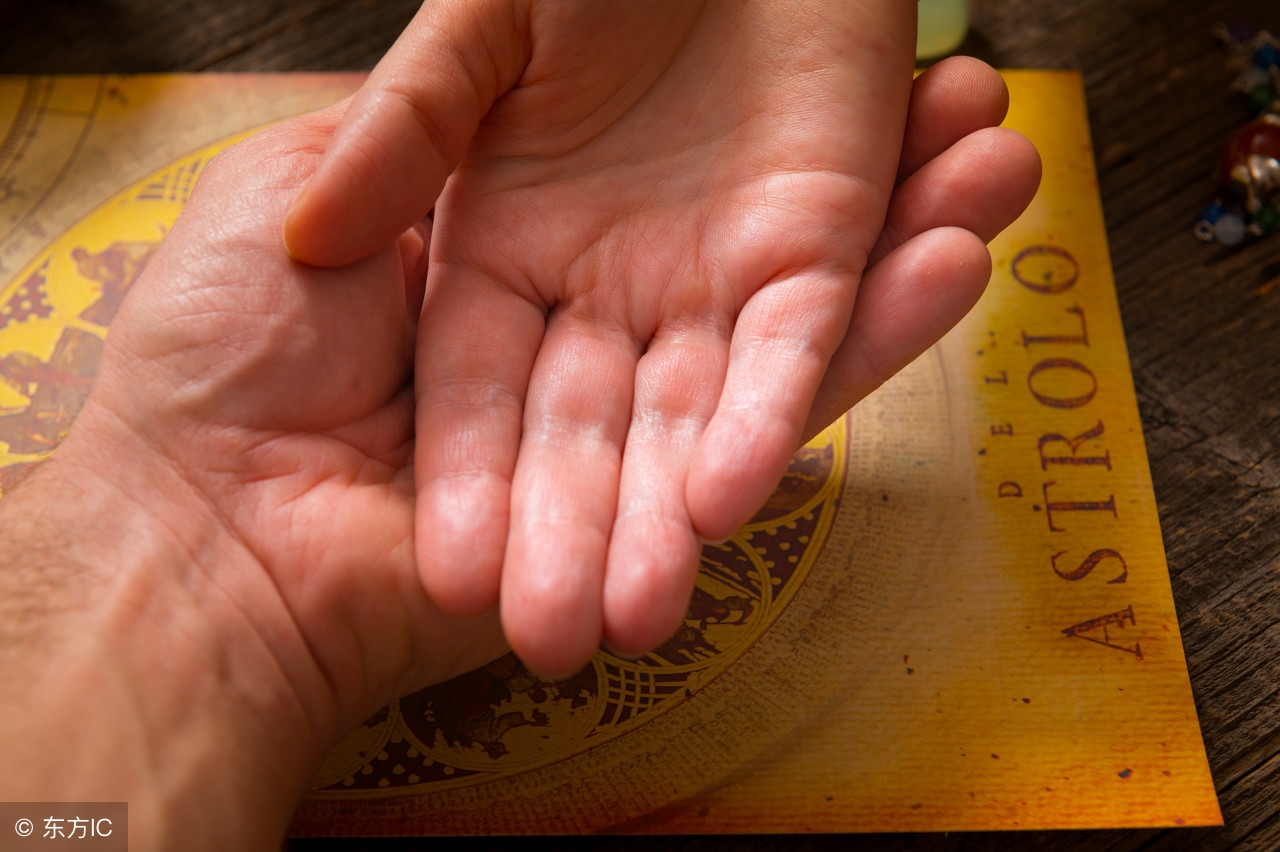 手相真的能决定一个人吗,手相真的可以窥探一个人的一生吗