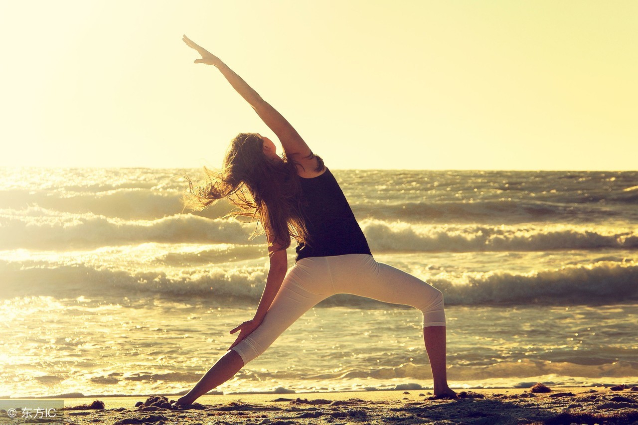 胸部两侧不对称是怎么回事,胸部一大一小无其他异常